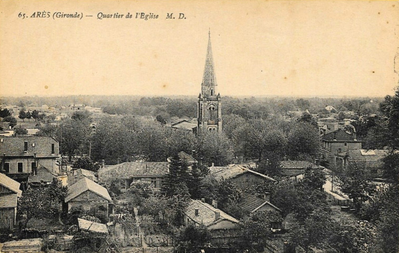 Carte postale ancienne Arès - vue générale 1