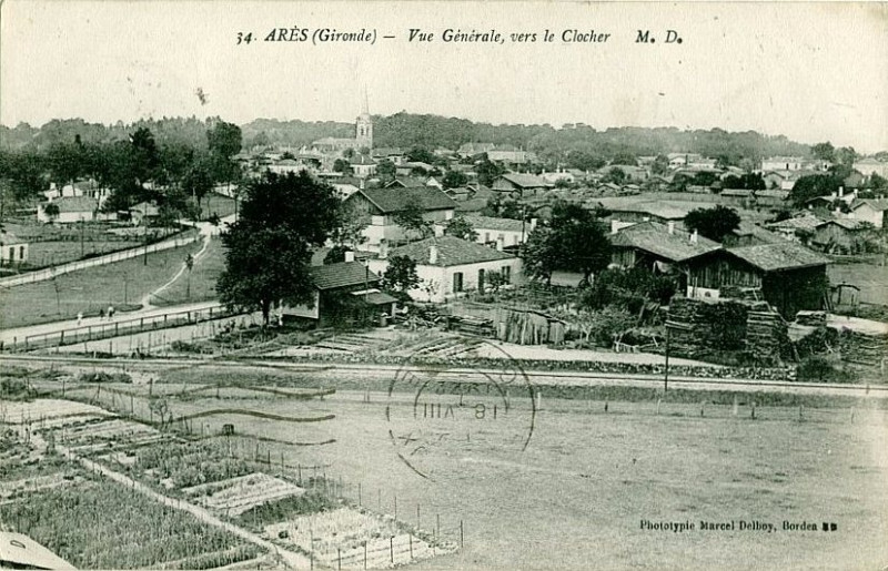 Carte postale ancienne Arès - vue générale 5