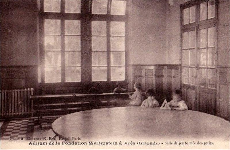 Carte postale ancienne Arès - Fondation Wallerstein 23