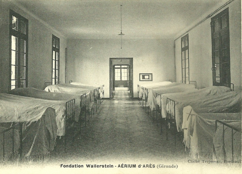 Carte postale ancienne Arès - Fondation Wallerstein 26