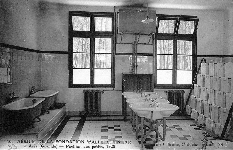 Carte postale ancienne Arès - Fondation Wallerstein 27