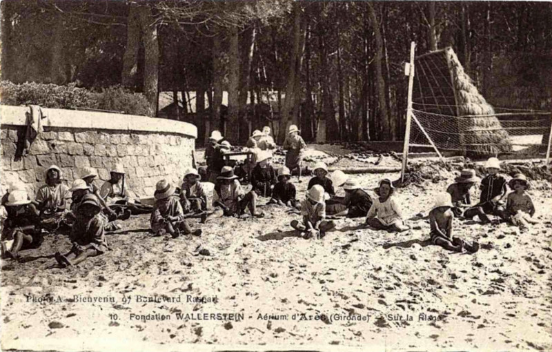 Carte postale ancienne Arès - Fondation Wallerstein 31