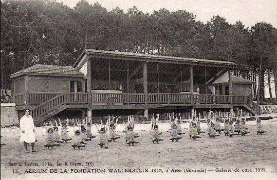 Carte postale ancienne Arès - Fondation Wallerstein 35
