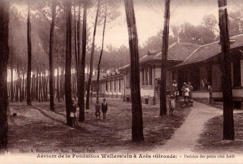 Carte postale ancienne Arès - Fondation Wallerstein 42