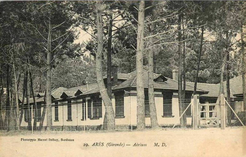 Carte postale ancienne Arès - Fondation Wallerstein 8