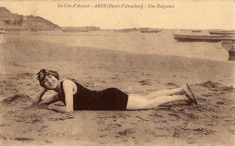 Carte postale ancienne Arès - plage 1a