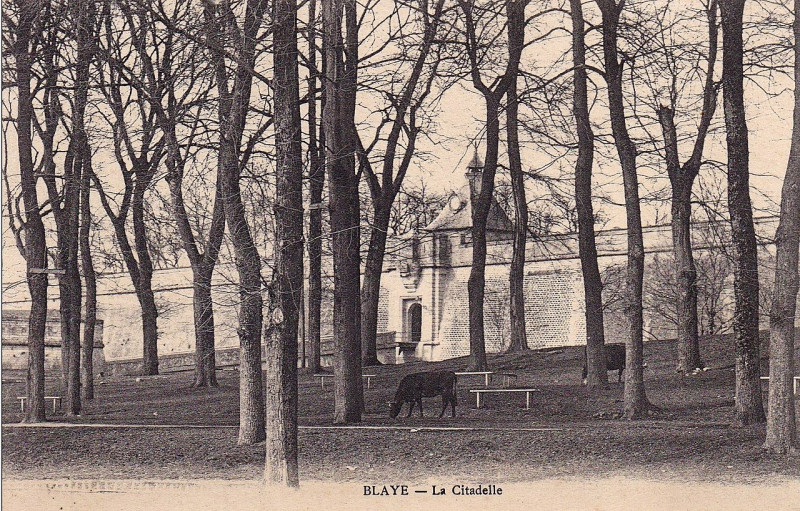 Carte postale ancienne Blaye - Citadelle - entrée 6