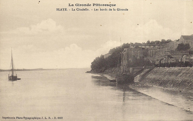 Carte postale ancienne Blaye - Citadelle - ramparts 10