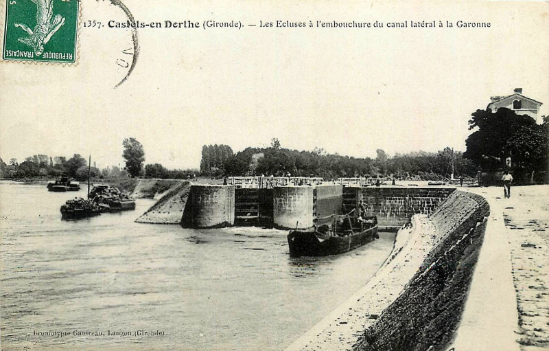 Carte postale ancienne Castets-en-Dorthe - Canal latéral - entrée 2
