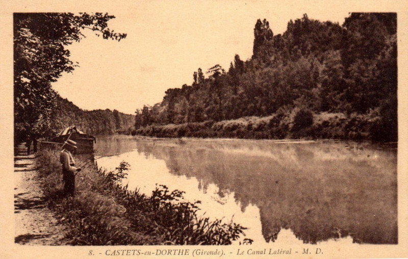 Carte postale ancienne Castets-en-Dorthe - Canal latéral 2