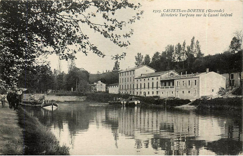 Carte postale ancienne Castets-en-Dorthe - Canal latéral au moulin de Saint-Mézard 2