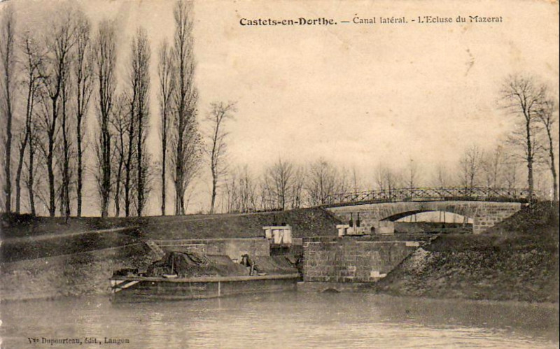 Carte postale ancienne Castets-en-Dorthe - Canal latéral Ecluse du Mazarat