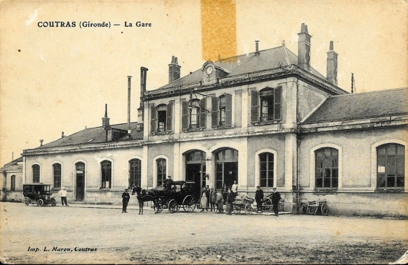 Carte postale ancienne Coutras - Gare 1c