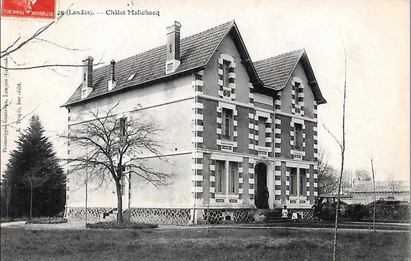 Carte postale ancienne Sabres - château Malichecq 1