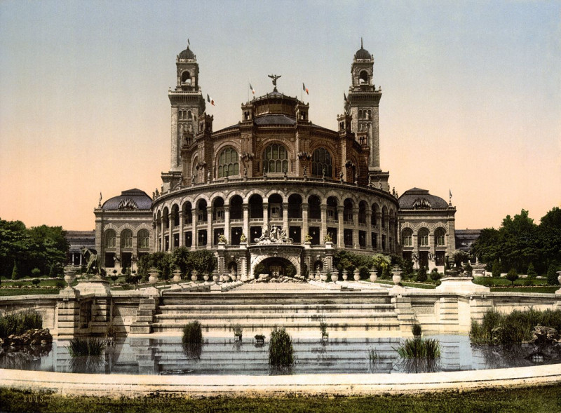 Carte postale ancienne Le Trocadéro à Paris 16e