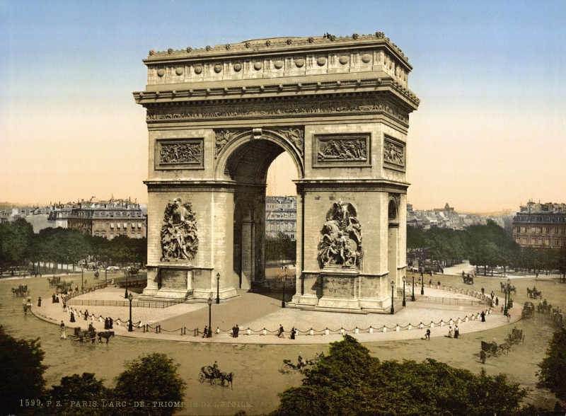 Carte postale ancienne L'Arc-de-Triomphe de l'Etoile à Paris 16e