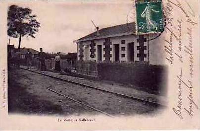 Carte postale ancienne Salleboeuf centre bourg 4 à Salleboeuf