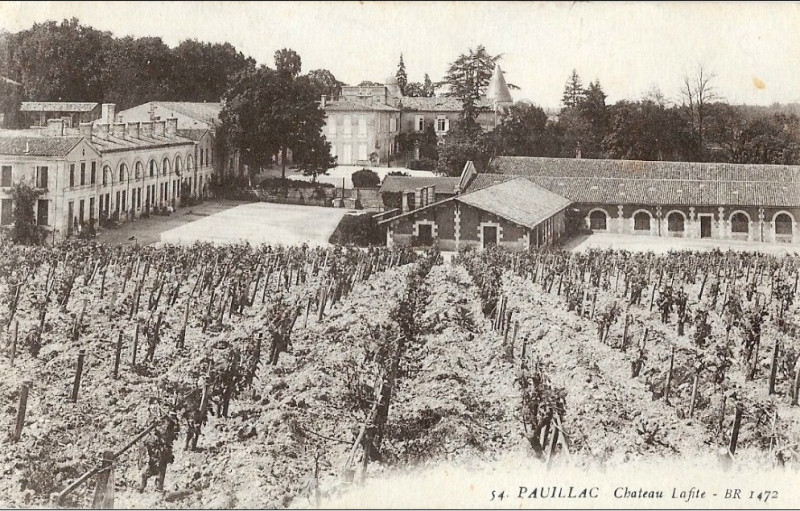 Carte postale ancienne Pauillac - château Lafite 2