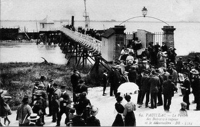 Carte postale ancienne Pauillac - Port 19