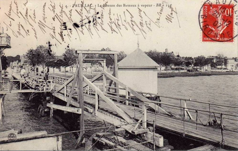 Carte postale ancienne Pauillac - Port 8