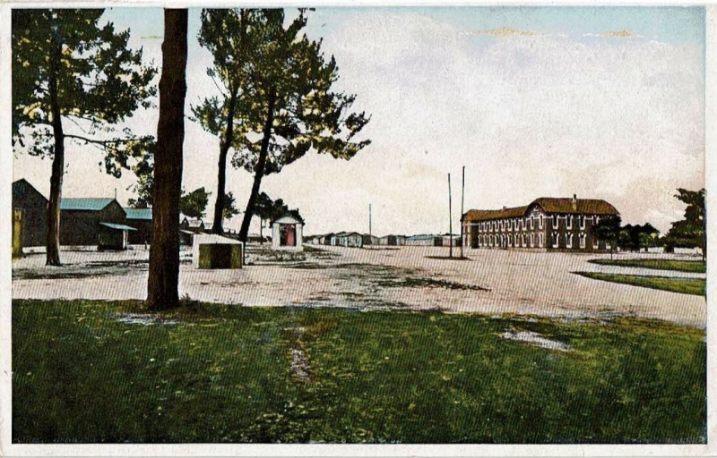 Carte postale ancienne Camp de Souge - vue générale 1