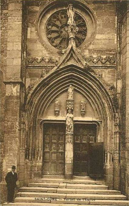 Carte postale ancienne Saint-Côme - portail de l'église