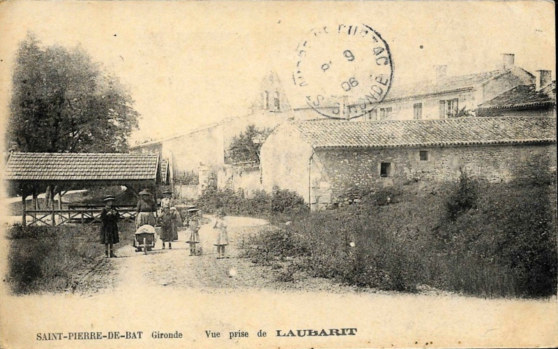 Carte postale ancienne Saint-Pierre-de-Bat - Lavoir 2