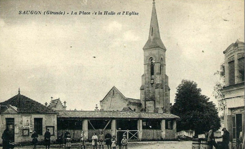 Carte postale ancienne Saugon - bourg 1