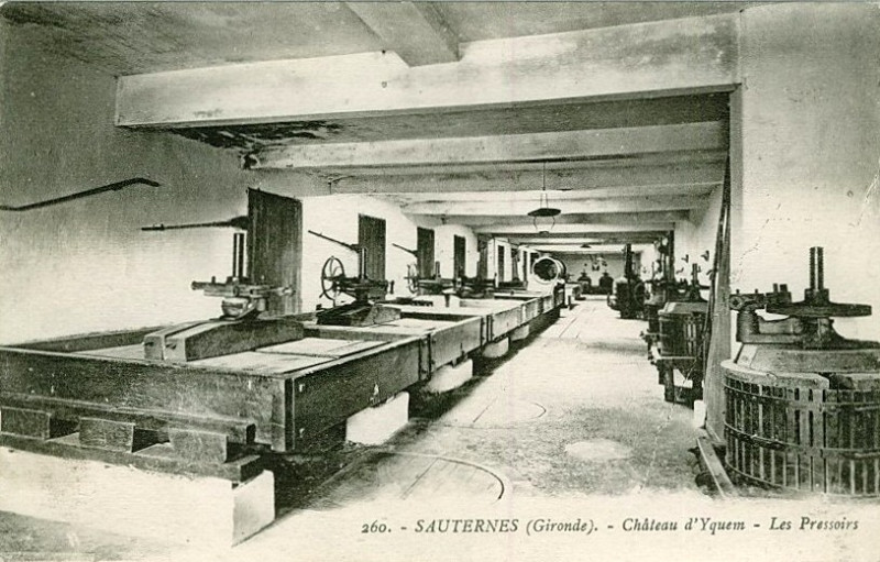 Carte postale ancienne Sauternes - château d'Yquem 10