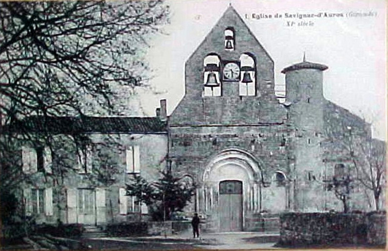 Carte postale ancienne Savignac - église 1