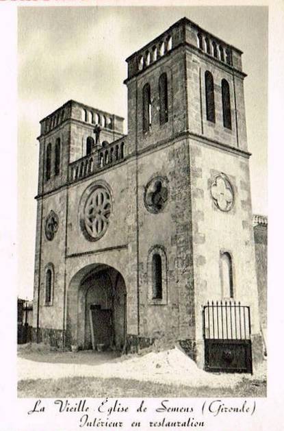 Carte postale ancienne Semens - église 1