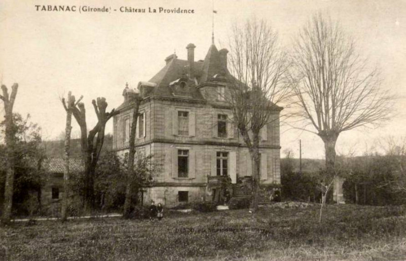 Carte postale ancienne Tabanac - château La Providence 1
