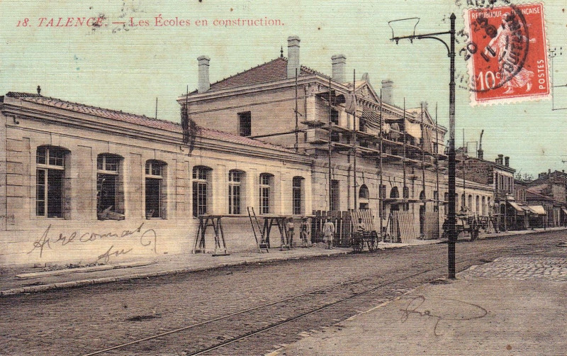 Carte postale ancienne Talence - Les écoles