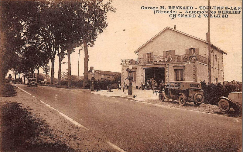 Carte postale ancienne Toulenne - garage Reynaud