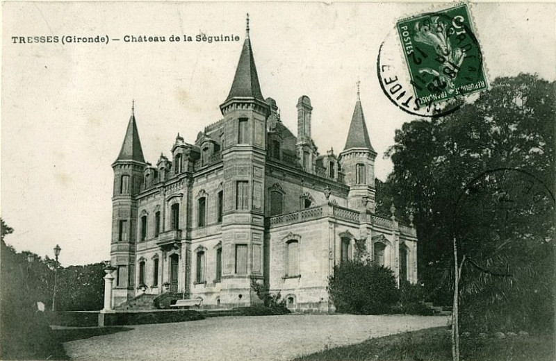 Carte postale ancienne Tresses - château de la Séguinie 1