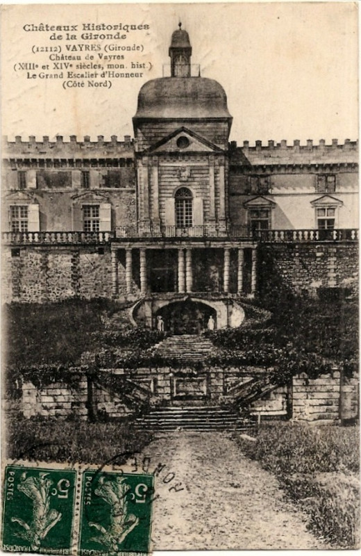 Carte postale ancienne Vayres le château de Vayres 2
