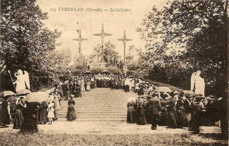 Carte postale ancienne Verdelais - Le Calvaire 2