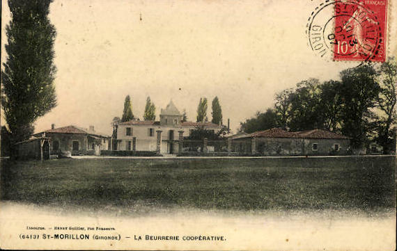 Carte postale ancienne Saint-Morillon - la Beurrerie Cooperative