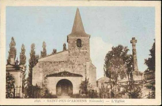 Carte postale ancienne Saint-Pey-d'Armens - église 3