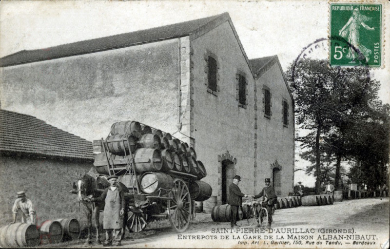 Carte postale ancienne Saint-Pierre-d'Aurillac - Maison Alban Nibaut 2
