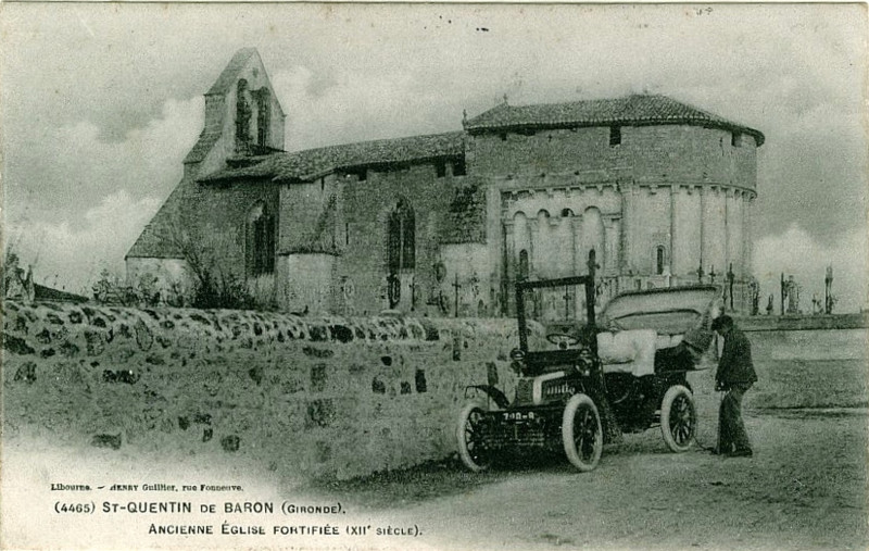 Carte postale ancienne Saint-Quentin-de-Baron église