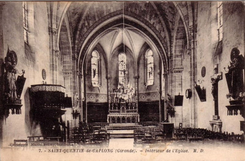 Carte postale ancienne Saint-Quentin-de-Caplong - église 5