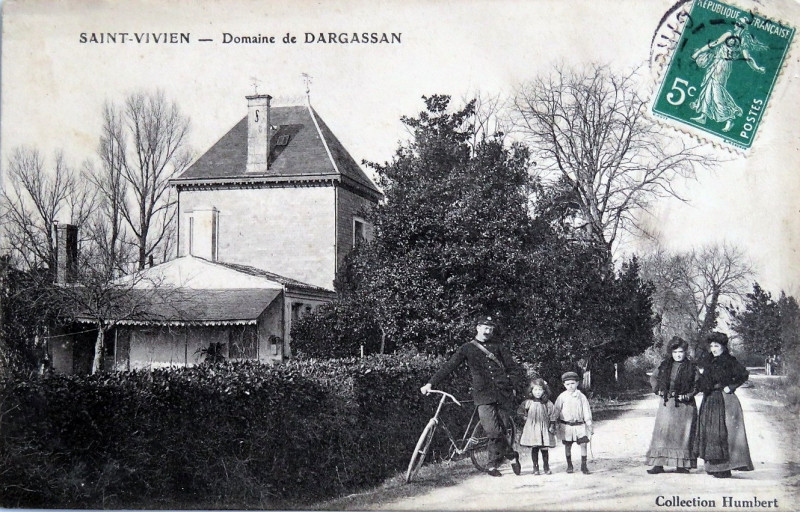 Carte postale ancienne Saint-Vivien de Médoc - domaine de Dargassan