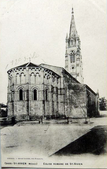Carte postale ancienne Saint-Vivien de Médoc - église vers 1905
