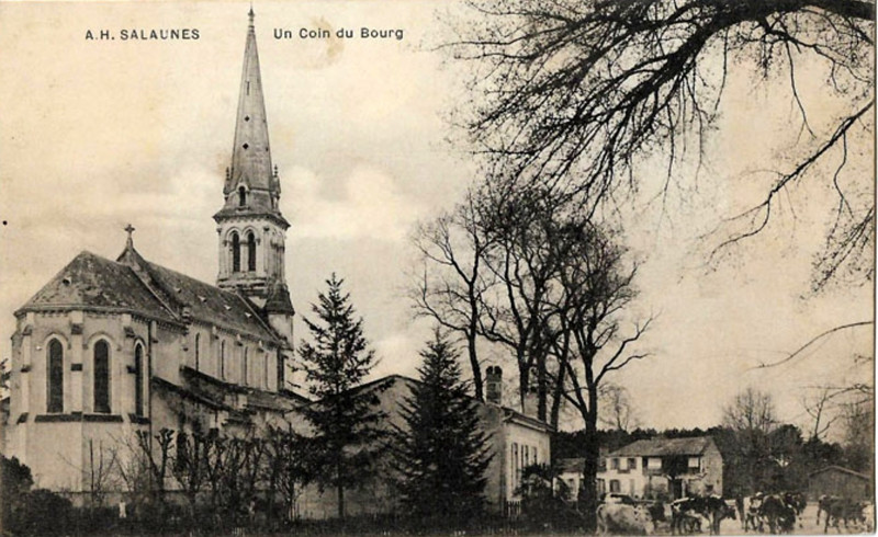 Carte postale ancienne Salaunes - bourg 1b