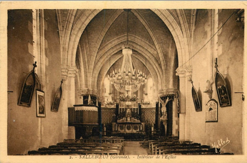 Carte postale ancienne Salleboeuf église 4