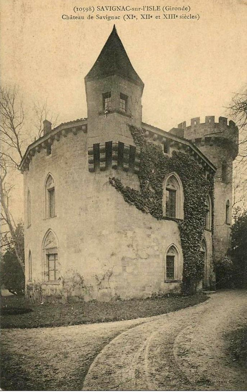 Carte postale ancienne Savignac-de-l'Isle - château 2