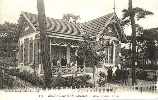 Carte postale ancienne Soulac - Chalet