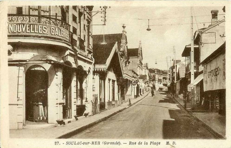 Carte postale ancienne Soulac-sur-Mer - rue de la Plage 8