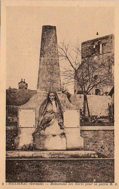 Carte postale ancienne Soulignac - monument aux morts